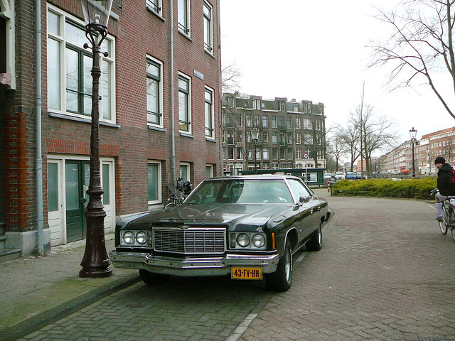 Chevrolet Impala 1975 Amsterdam Tweede Kostverlorenkade 032010