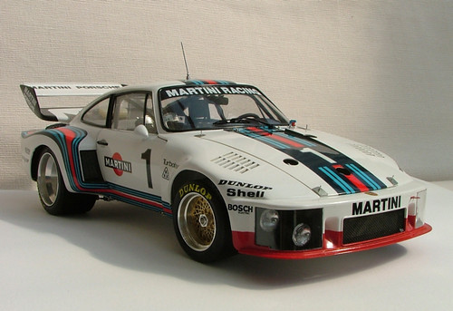 112 Porsche 935