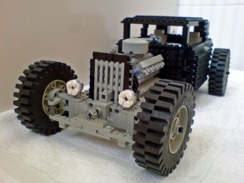 Technic Rat Rod with a working V8 powering the rear wheels through an auto 