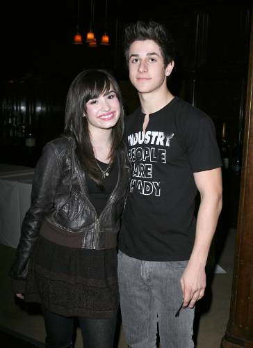 Demi Lovato David Henrie Aww They Wouldn't Make A Cute Couple XD