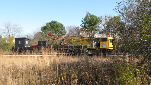 Metra m.o.w Burro crane and boom tender car. Glenview Illinois. Early November 2009. by Eddie from Chicago