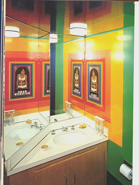 Babe rainbow bathroom