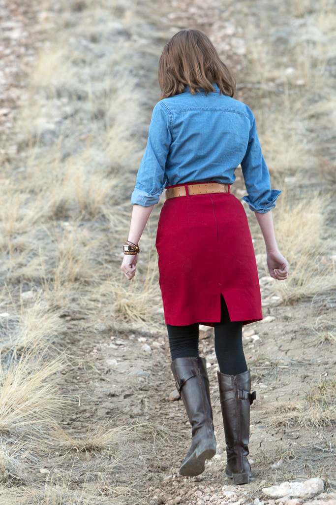 outfit, red pencil skirt, chambray shirt, red, blue, never fully dressed, withoutastyle, wyoming, 