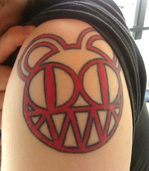 Today I used my husband's modified bear Radiohead tattoo because of all the
