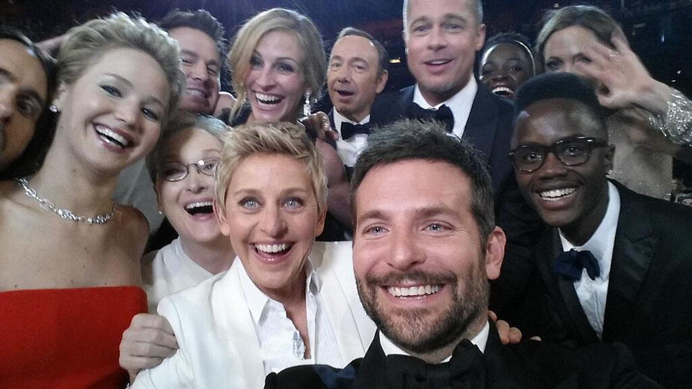 selfie at Oscars 2014