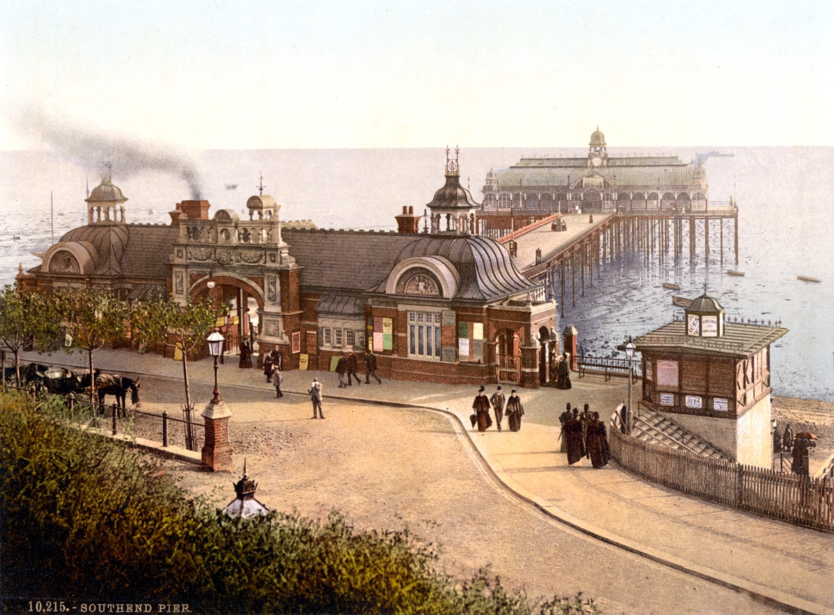 Southend-on-Sea Pier, England, 1895