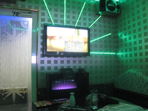 Karaoke booth