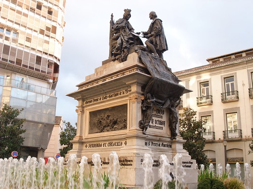 Granada-Plaza de Isabel la Católica-Monumento a Isabel la Católica y a Colón (Mariano Benlliure, 1892)-1