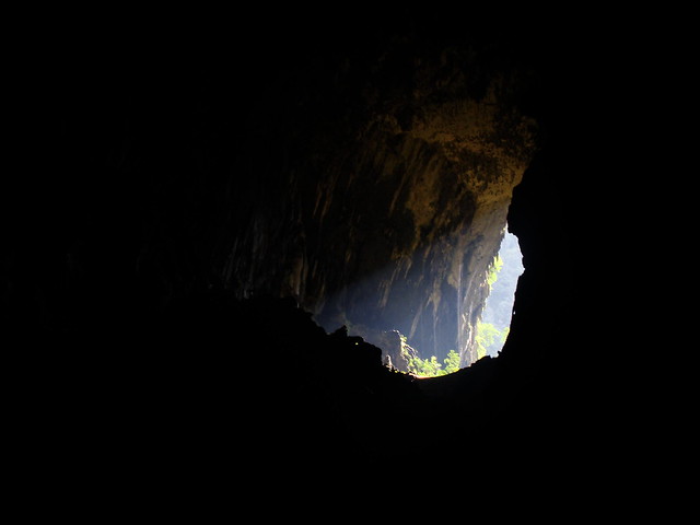 Deer Cave entrance