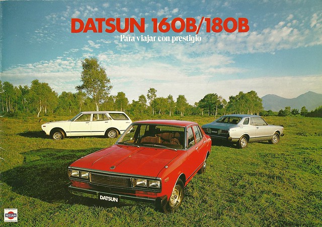 Datsun 180B 160B in Spanish Japanese printed brochure in Spanish 