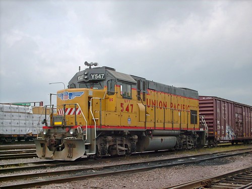 Union Pacific EMD GP 15 # 547. Chicago Illinois. September 2007. by Eddie from Chicago