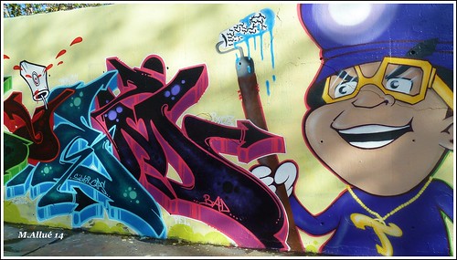 Graffiti by Miguel Allué Aguilar