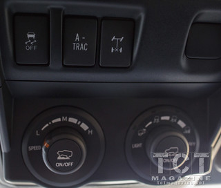 2014 4runner Trail edition off road controls | TCT Magazine | Photo by Phillip Jones