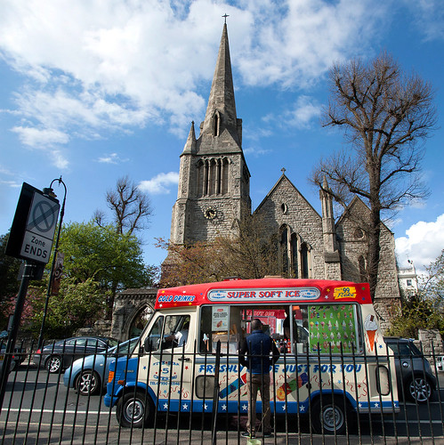 Ice Cream Truck devant l'Eglise Saint Mark's