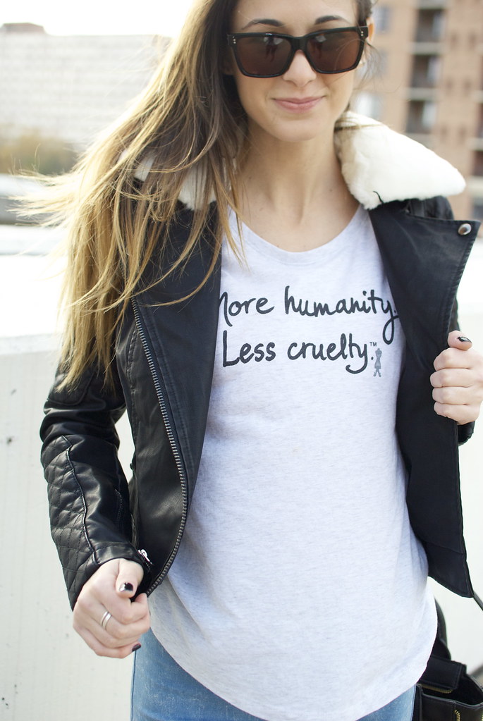 motto tee, graphic tee, fashion blog, style, tee shirt outfit, leather jacket