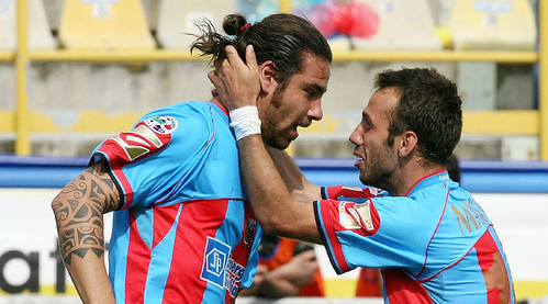 Fausto Rossini in gol col Catania contro il Chievo sul neutro di Bologna