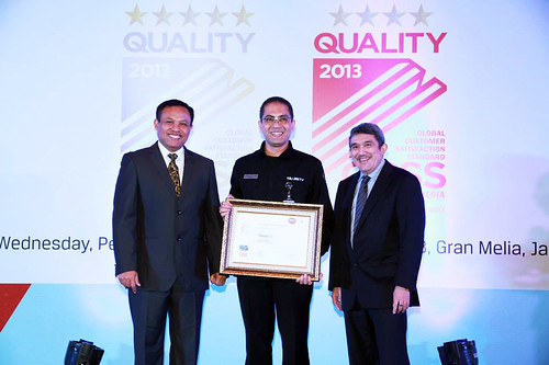 Global Customer Satisfaction Standard Award 2013