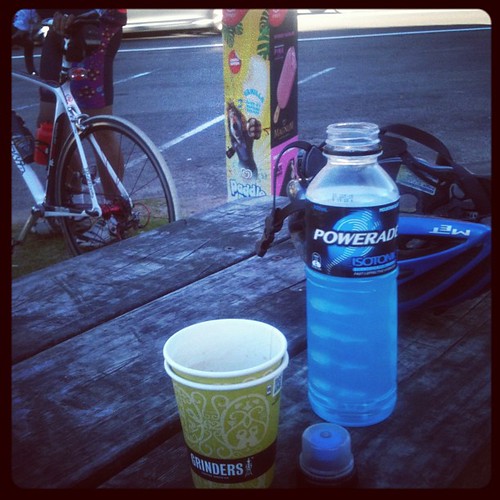Something warm and something sugary at Crooked River #audax 50km to go :-)