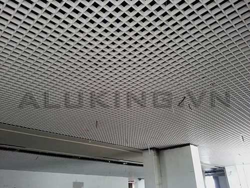 trần nhôm, lam chắn nắng, trần kim loại, tấm ốp nhôm, tran nhom, lam chan nang, tran kim loai, tam op nhom, aluminium ceiling, sun louvers, aluminium composite panel, aluminium honeycomb panels