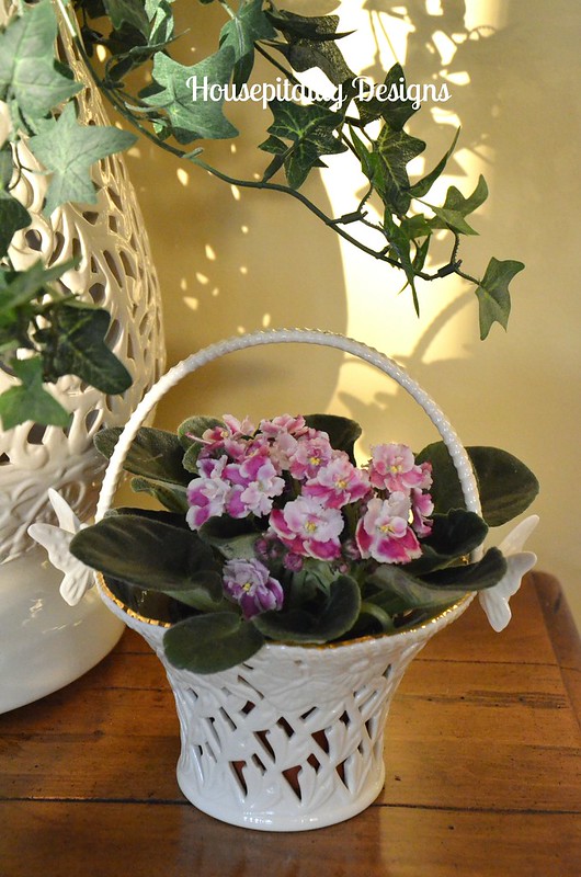 Garden Stool Vase/butterfly basket