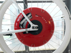 哥本哈根輪，輪中內建電池、馬達、無線傳輸及感應器。圖片來源：Green Inside
