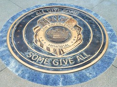 Utah Law Enforcement Memorial plate