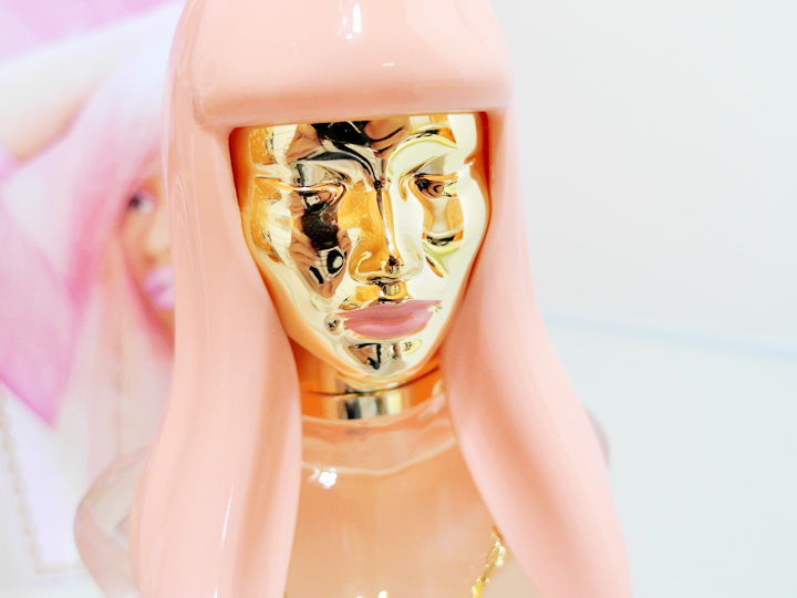 nicki minaj pink friday perfume close up