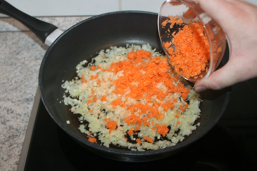 26 - Möhren addieren / Add carrots