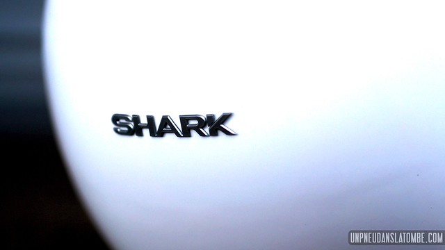Le casque Shark Raw, testé pour vous par "Un pneu dans la tombe".