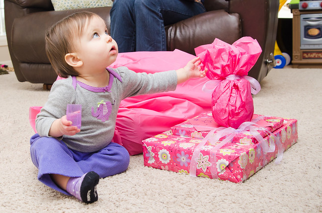 20140314-Opening-Gifts-from-Meemaw-and-Grandpa-3918