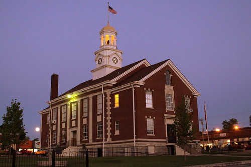Cannon County Courthouse at Dusk (2013) - Woodbury, TN