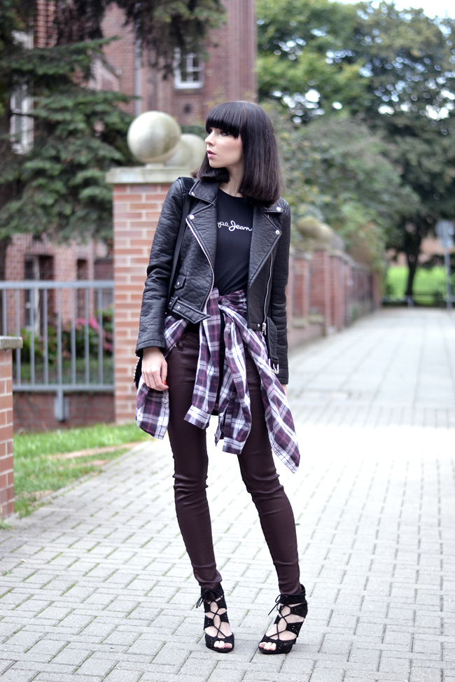 Outfit 90s Nineties jacket check print sojeans blogger CATS & DOGS Blog 6