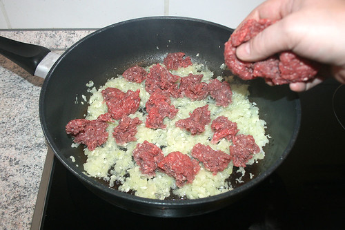 24 - Hackfleisch hinzufügen / Add beef ground meat