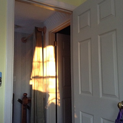 I love the morning light in our house #hibernate2014