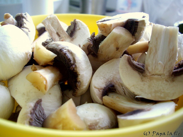 Salata cu ciuperci si ardei (3)