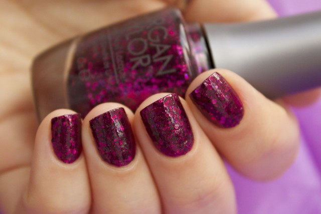 13 Morgan Taylor To Rule Or Not To Rule with topcoat
