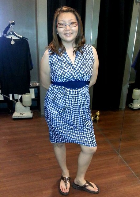 Redressing Suanie - blue and white dress