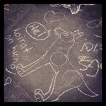 "Doggies are nice" - chalk drawings at #sarjakuvafestivaalit