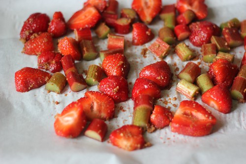 Roasting Strawberries and Rhubarb