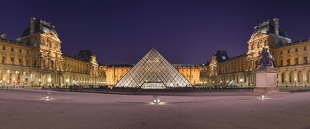 800px-Louvre_Museum_Wikimedia_Commons