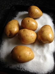 gratin de baked potatoes