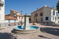 fontaine-lavoir, place des Moulins, Marseille 2e