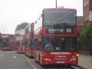 Stagecoach 15024 on Route 365, Romford