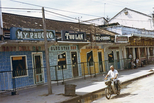 Vietnam 1970 - Danang Bars by manhhai