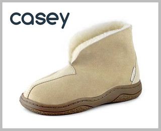 Canterbury Sheepskin 'Casey' slippers
