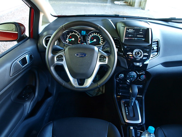 2014 Ford Fiesta Titanium 5-Door