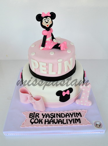 Minni mouse cake by MİSSPASTAM