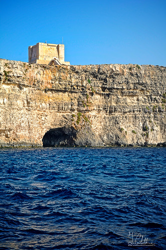 Malta - Grotte di Comino by ivan.cortellessa