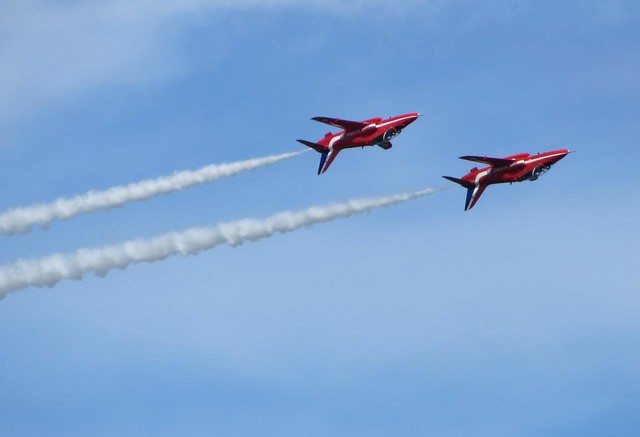 Red Arrows - Airbourne 2013