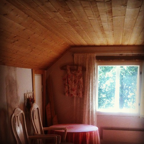Summer cottage style
